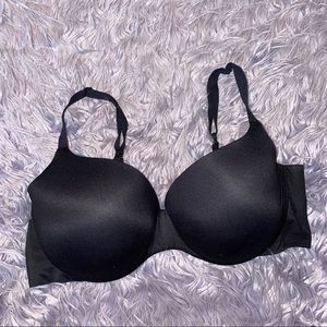 Victoria’s Secret Black Bra Size 38DD